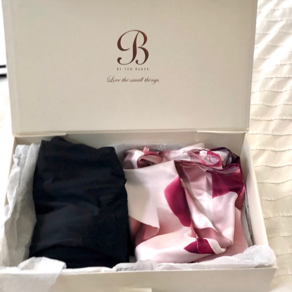 2 Ted baker night slips